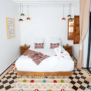 Nelia Marrakech, Collection Frühstückspension